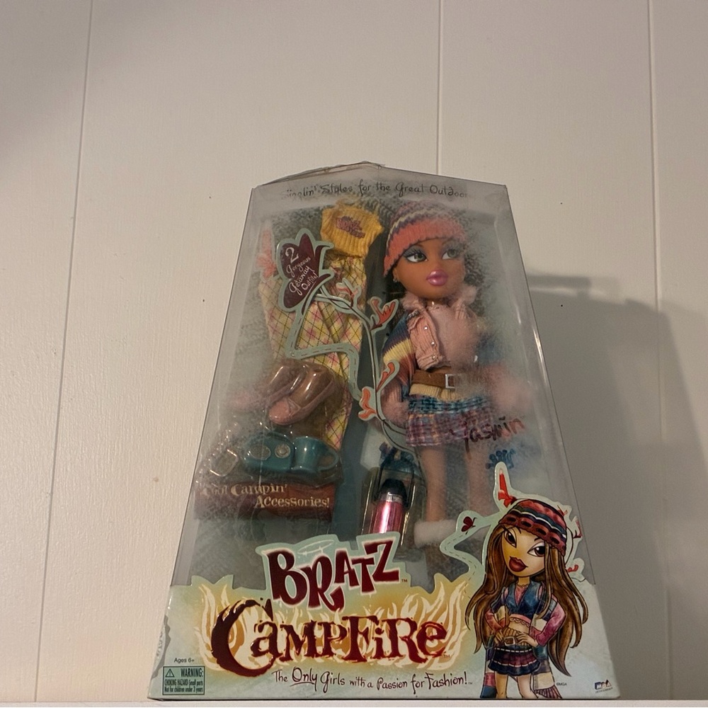 Bratz Campfire doll with accessories